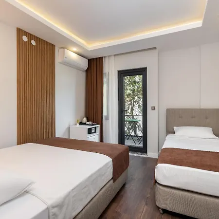 Royal Dream's מלון *